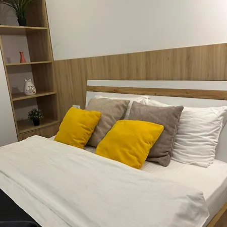 Апартаменти New Point чорновола 16в *