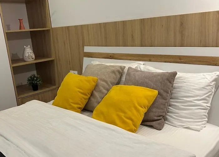 Апартаменты New Point чорновола 16в *